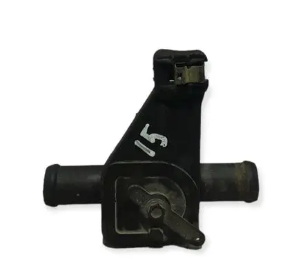 Volkswagen Transporter - Caravelle T4 Coolant heater control valve 701819809d
