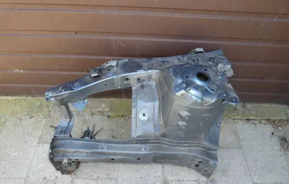 Mazda 3 II Front quarter panel 