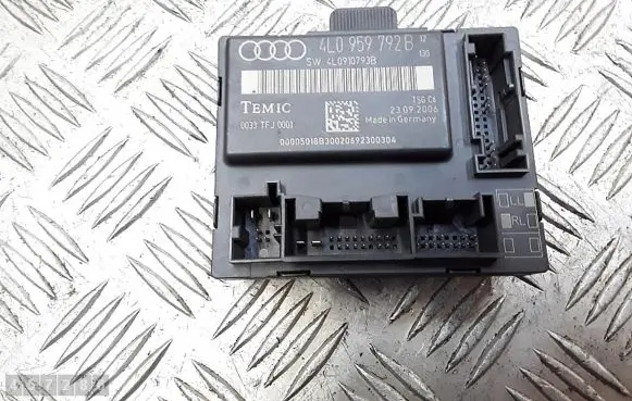 Audi Q7 4L Door control unit/module 4l0959792b