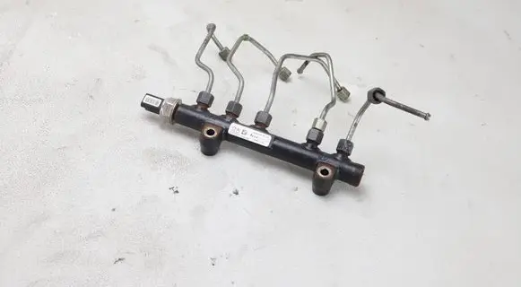 Ford Focus Fuel main line pipe 9685297580 9670076780 112061043