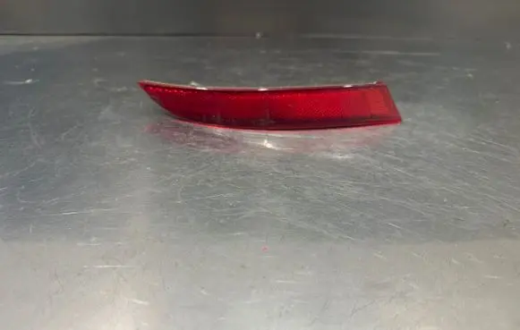 BMW X5 E70 Rear tail light reflector 7240997 010053701