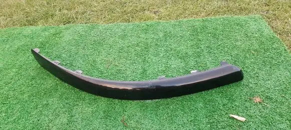 Volvo V70 Front bumper splitter molding 08693170