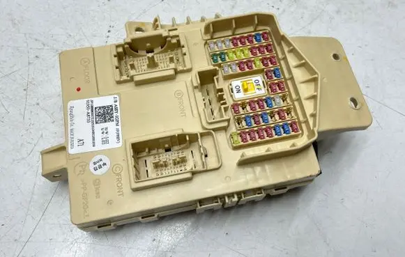 KIA Optima Fuse module 91950A8710