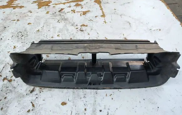 Ford Focus Intercooler air guide/duct channel F1EB8312BA