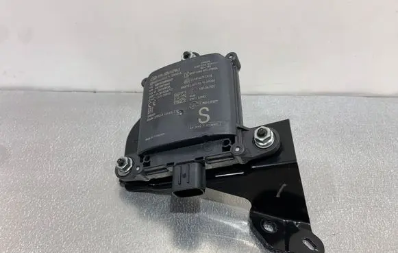 Subaru Forester SK Blind spot module 87611SJ000