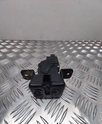 KIA Sorento Tailgate window lock/catch/latch 871303E000