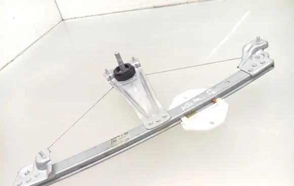 Dacia Sandero II Rear door manual window regulator 
