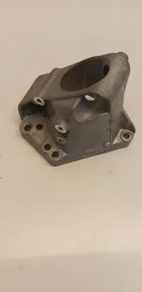 Volvo XC40 Other engine bay part 32325434