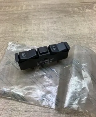 Mercedes-Benz S W126 Electric window control switch 0008208210 0008208210KZ
