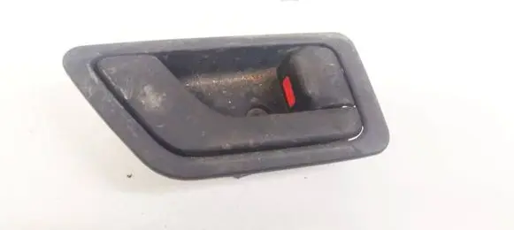Hyundai Getz Front door interior handle 82621tb010 82621-tb010