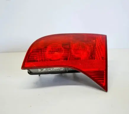Audi A4 S4 B7 8E 8H Tailgate rear/tail lights 8E9945094