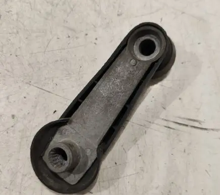 BMW 5 E28 Front door window winding handle 