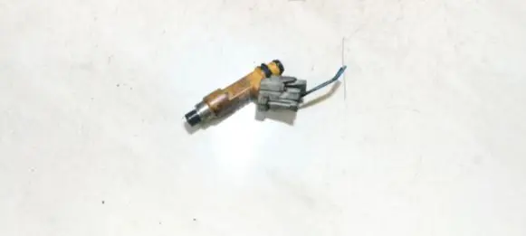 Suzuki Swift I Fuel injector 2975000120 52304