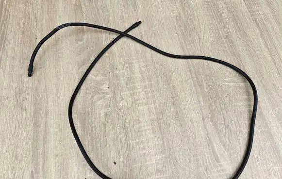 BMW 4 G22 G23 G24 G26 Windshield washer fluid hose 7427887
