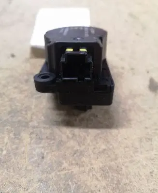 Citroen C5 Air flap motor/actuator 4PUH19E616AB