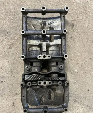 Opel Frontera B Balance shaft 90578043 9057804