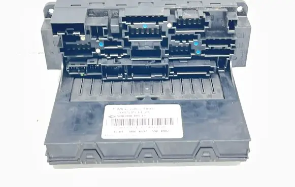 Mercedes-Benz CLK A209 C209 Fuse module 2095451101 5DK00848511