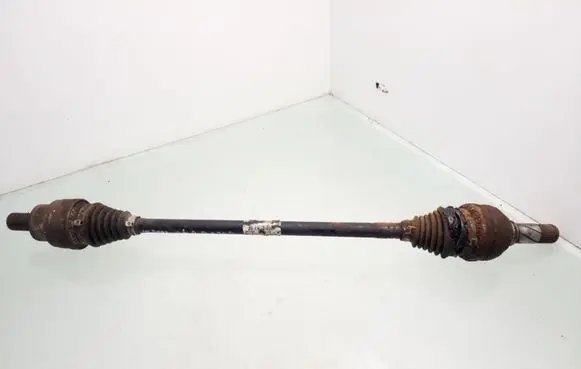 Volvo V70 Rear driveshaft T041028