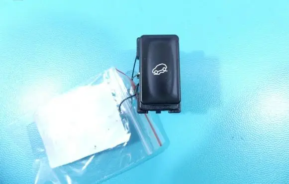Renault Koleos I Seat control switch IMPRK1339437