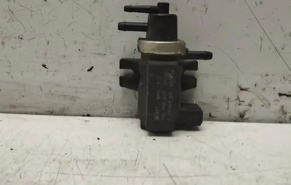 Volkswagen PASSAT B7 Turbo solenoid valve 1h0906627