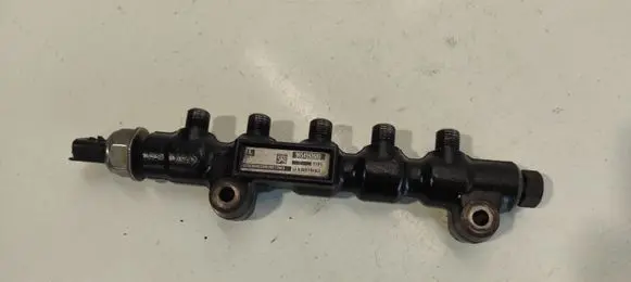 Citroen C5 Fuel main line pipe 9654592680