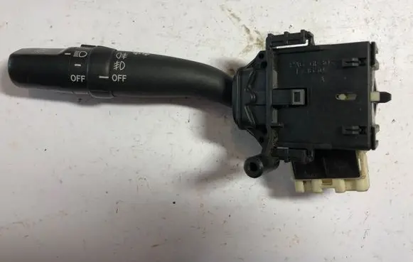 Toyota Avensis T250 Indicator stalk 173650 PA6GF30 05110