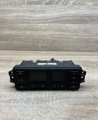 Audi A4 S4 B5 8D Climate control unit 8L0820043D 5HB007608