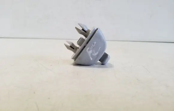 Sun visor clip/hook/bracket