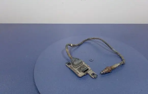Volkswagen PASSAT B7 USA Lambda probe sensor 04L907805BG