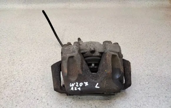Mercedes-Benz E C207 W207 Front brake caliper