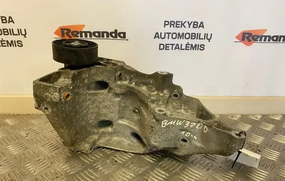 BMW 3 E90 E91 Generator/alternator bracket 11167802639 1116780263902