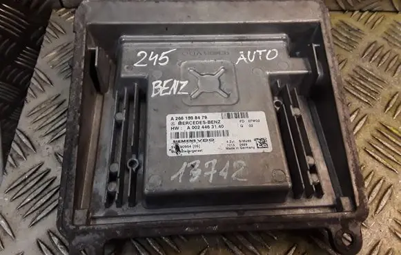 Mercedes-Benz B W245 Engine control unit/module 2661538479