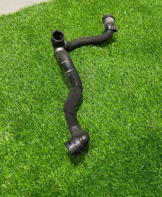 Mercedes-Benz GLE W167 Engine coolant pipe/hose