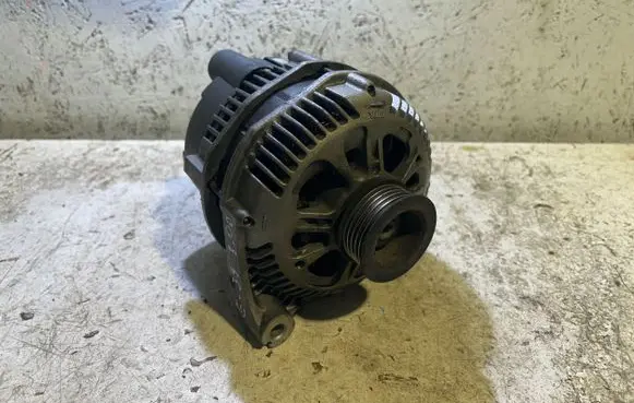 BMW 5 E39 Generator/alternator