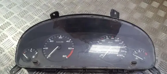 Peugeot 406 Speedometer (instrument cluster) 9630372780