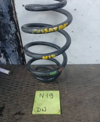 Volkswagen PASSAT B5 Rear coil spring