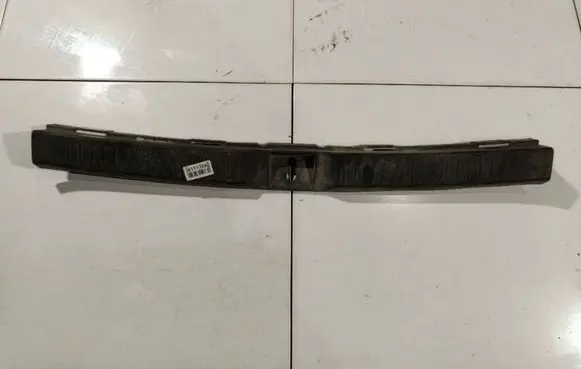 Toyota Corolla Verso AR10 Other trunk/boot trim element 647160F010