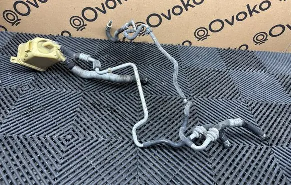 Porsche Panamera (970) Power steering fluid tank/reservoir G002000