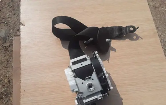 Mercedes-Benz ML W164 Front seatbelt 34066978C