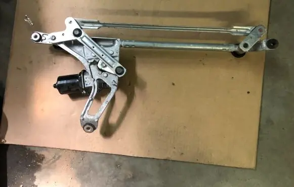 Audi Q5 SQ5 Front wiper linkage and motor 80B955023 80B955023A