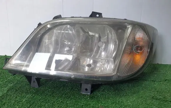 Mercedes-Benz Sprinter W901 W902 W903 W904 Headlight/headlamp 15053100LI