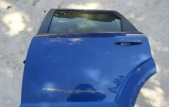 Dodge Journey Rear door melynos