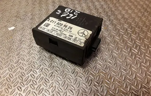 Mercedes-Benz CLS C219 Alarm control unit/module A2118209626 2118209626