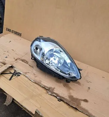 Fiat Grande Punto Headlight/headlamp 519371490 0051937149