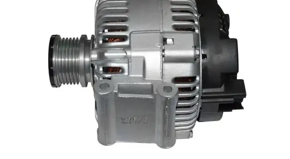 Mercedes-Benz Sprinter W906 Generator/alternator A6461541102 TG17C061