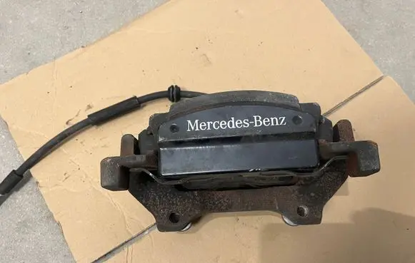 Mercedes-Benz ML W166 Front brake caliper