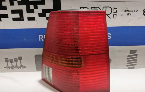 Volkswagen Golf IV Rear/tail lights 1J9945075P