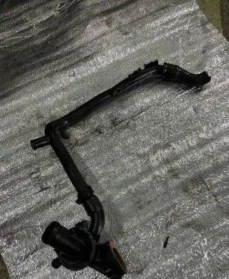 Thermostat/thermostat housing