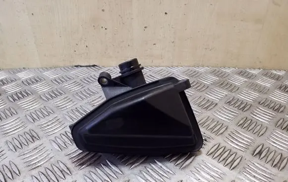 Intake resonator