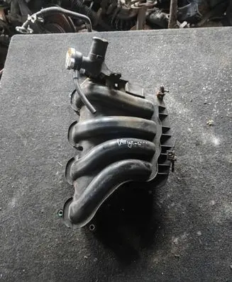 KIA Venga Intake manifold